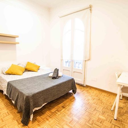 Balmes Private Rooms 巴塞罗那 外观 照片