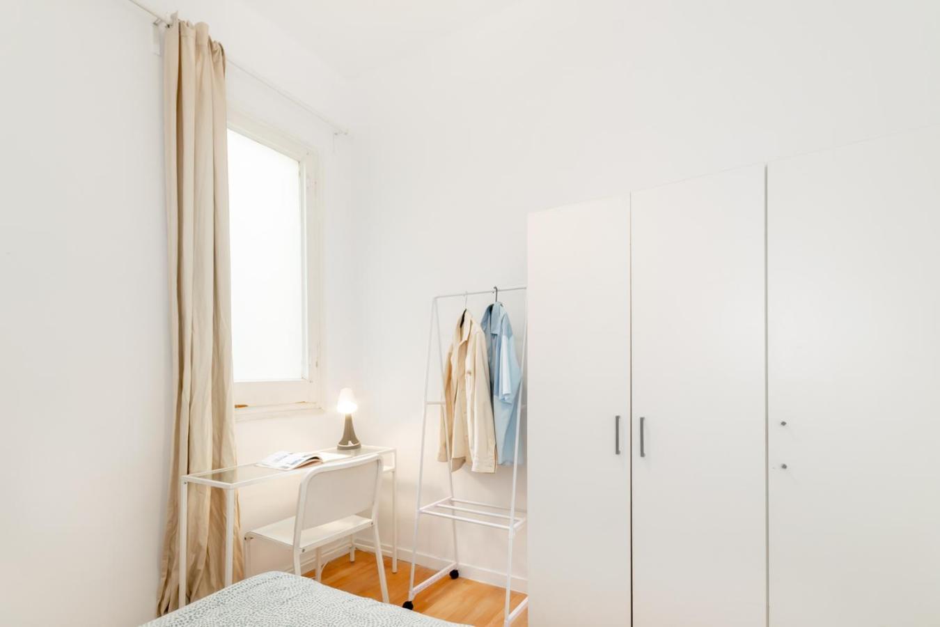 Balmes Private Rooms 巴塞罗那 外观 照片