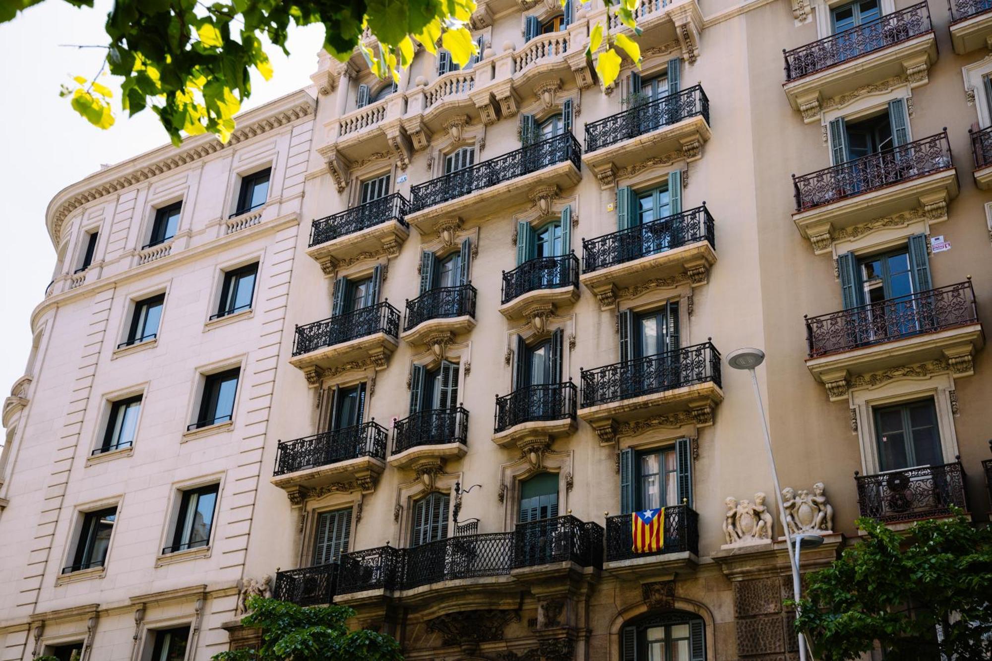 Balmes Private Rooms 巴塞罗那 外观 照片