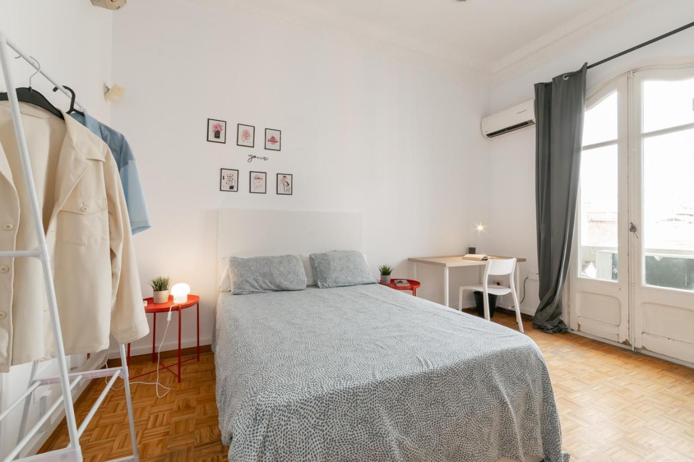 Balmes Private Rooms 巴塞罗那 外观 照片